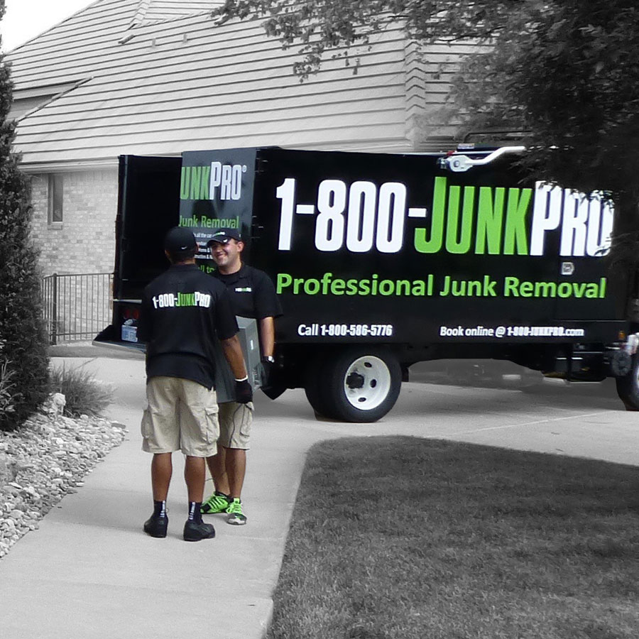 Clutter Free Junk Removal & Cleanup Pros